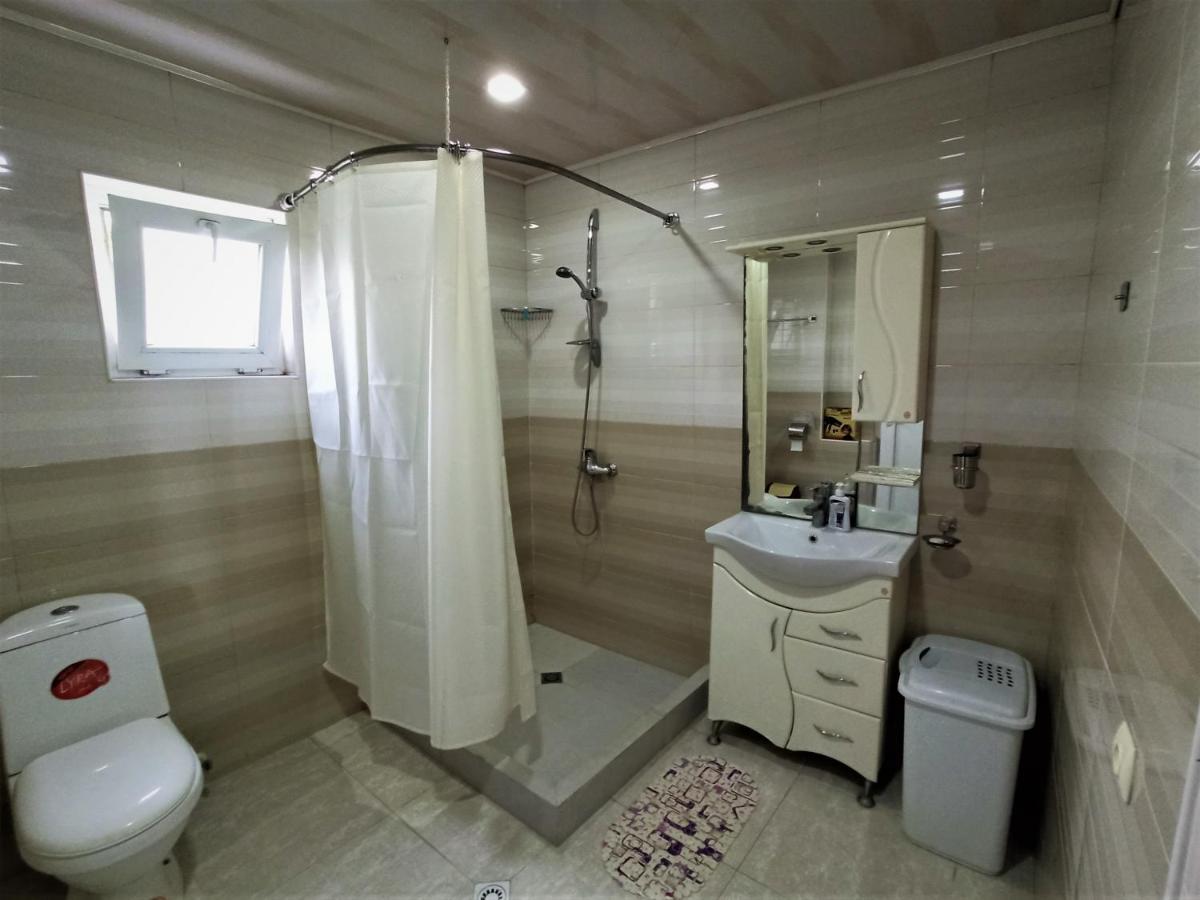 Guesthouse Lilia &Wine Celler Telavi Bagian luar foto